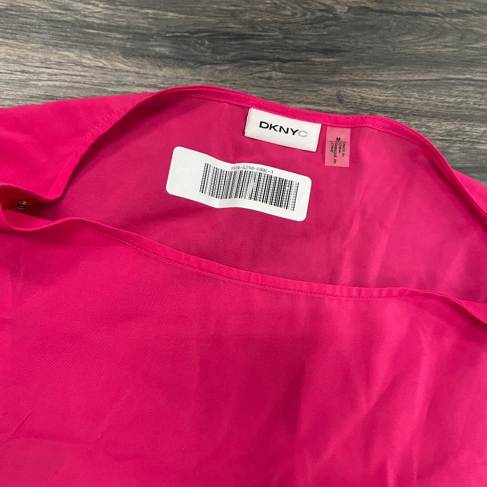 Beautiful DKNY Silk Top - Picture 4 of 5